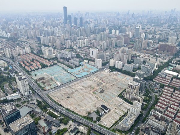 嘉信资本 价值500亿全国“地王”抢先看，周边尽是“日光”豪宅，桩机已进场